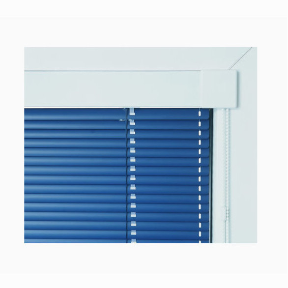 Venetial blinds 16 mm (operated by a chain)