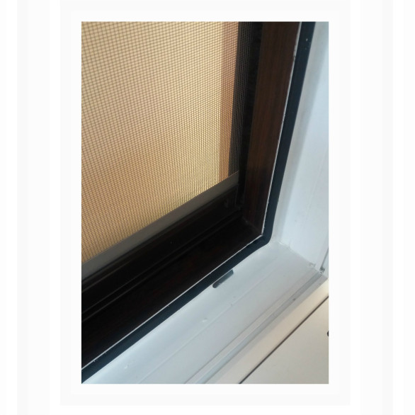 Roller screens operated from the top