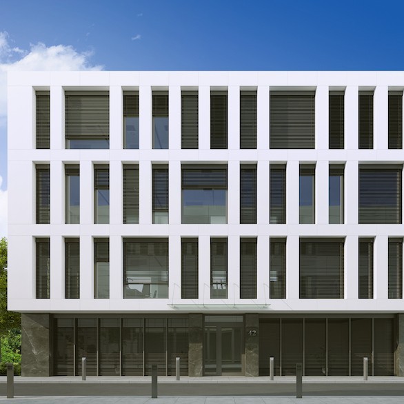 Fasadinės lauko žaliuzės