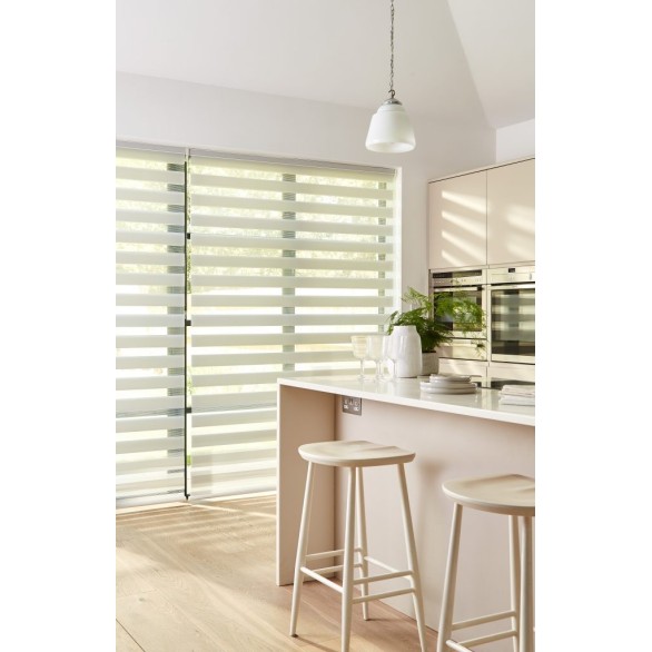 Classic roller blinds day - night