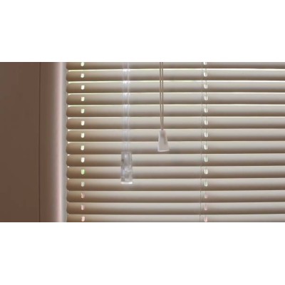 Venetial blinds 25 mm (operated by a stick and a string)