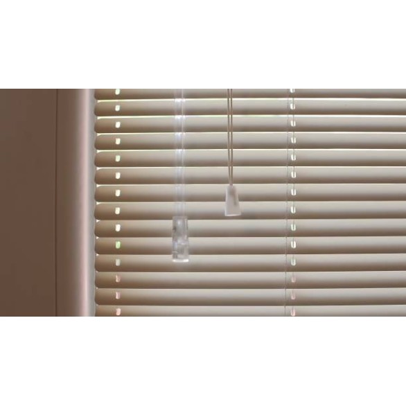 Venetial blinds 25 mm (operated by a stick and a string)